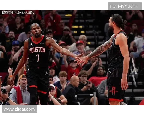 火箭与爵士季后赛激战正酣直播精彩瞬间回顾与分析