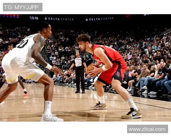 今天NBA比赛精彩直播免费观看尽在这里不容错过的篮球盛宴等你来参与 今天NBA比赛精彩直播免费观看尽在这里不容错过的篮球盛宴等你来参与